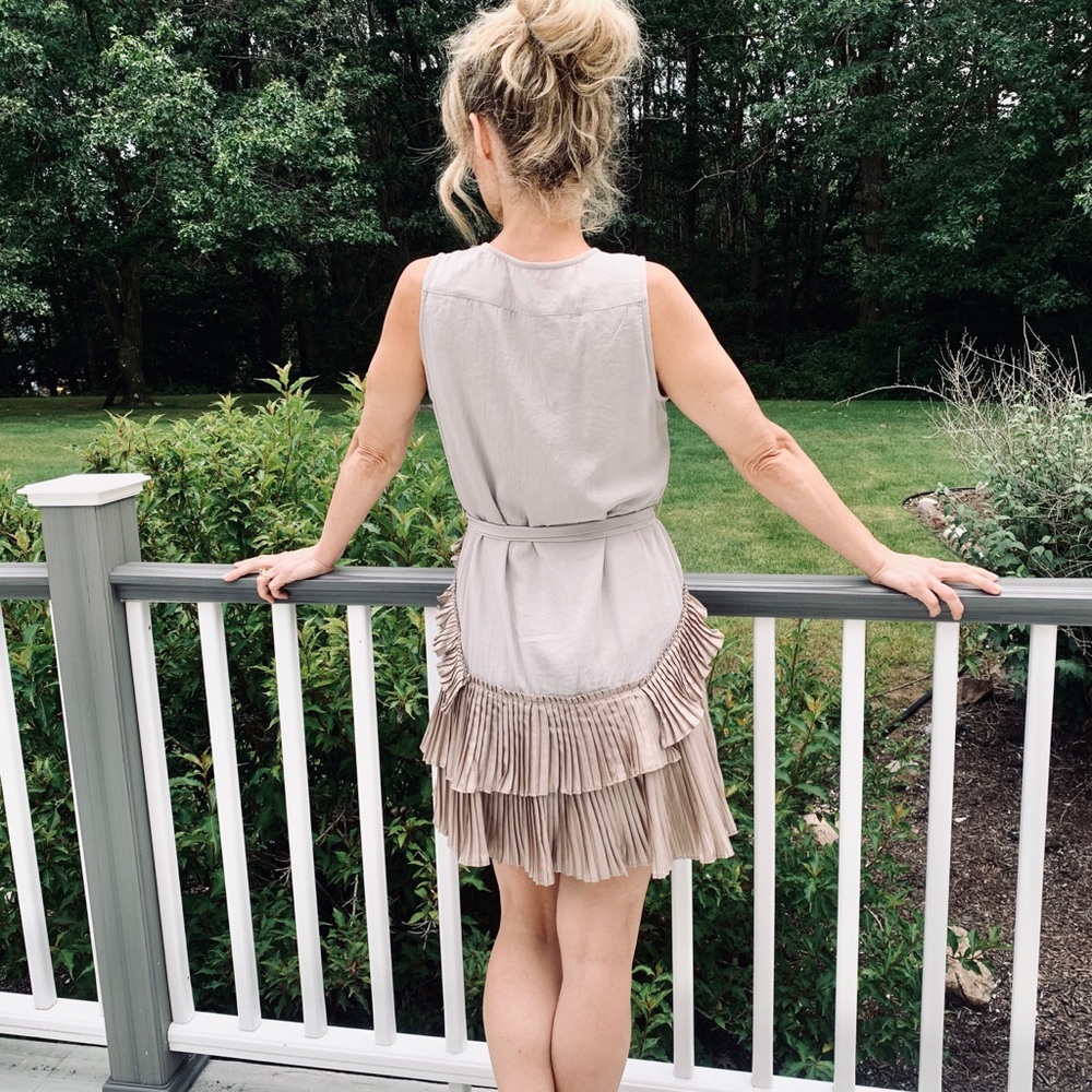 Unique Ruffle Dress - Picture 2 of 2